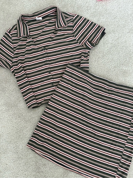 No Boundaries Dresses & Skirts - No Boundaries Black and Pink Striped Ribbed Two-Piece Skirt Set